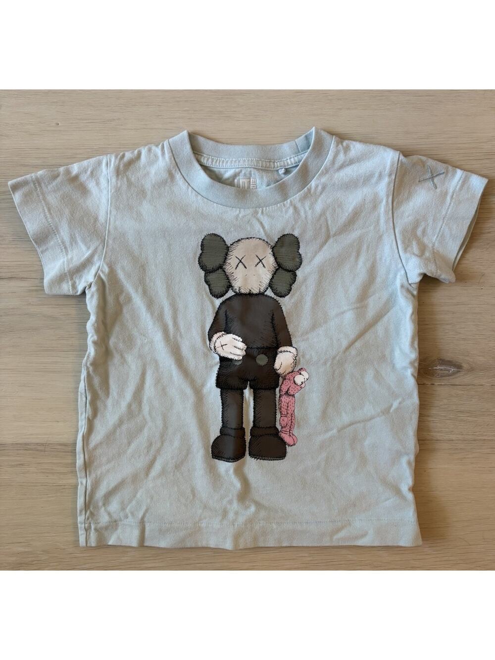 KAWS x Uniqlo Light Blur Companion Tee. Toddler Size 3/4